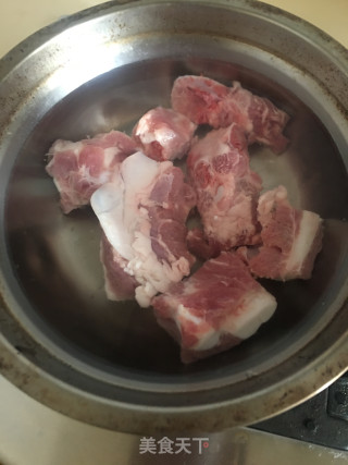 木瓜排骨汤的做法步骤：3