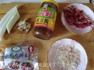 电饭煲酱牛肉的做法步骤：4