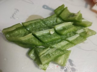 胡萝卜炒洋葱的做法步骤：3