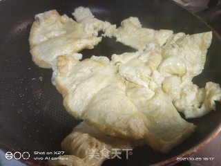 鸡蛋炒白菜的做法步骤：2