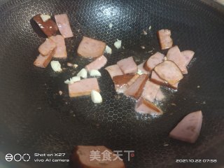 火腿炒包包菜的做法步骤：3