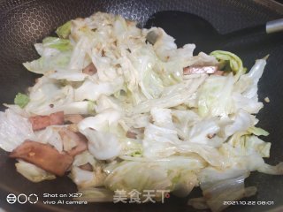 火腿炒包包菜的做法步骤：6
