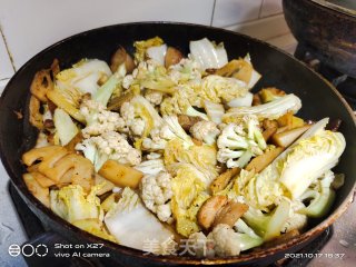 花菜莲藕炒肉片的做法步骤：5