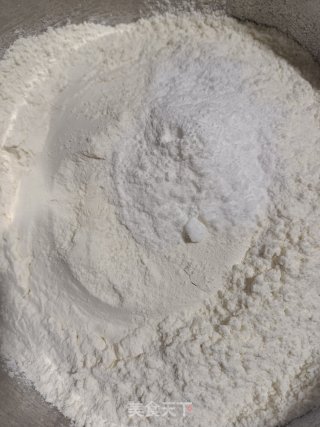 油条的做法步骤：5