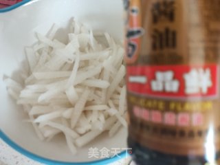 凉拌白萝卜的做法步骤：4