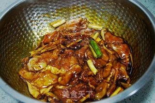 照烧鸡腿饭的做法步骤：3