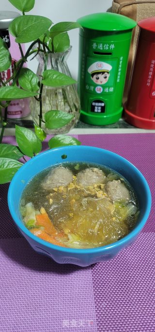 牛肉丸子煮粉丝的做法步骤：7