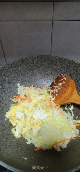 包菜鸡蛋炒粉丝的做法步骤：9