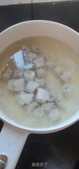 白焯粉肠头的做法步骤：7