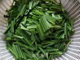韭菜虾仁的做法步骤：3