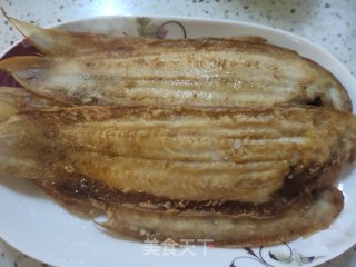 红烧目鱼的做法步骤：7