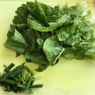 金针菇蛋饺汤的做法步骤：3