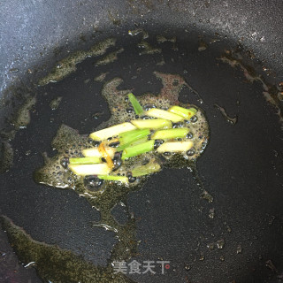 金针菇蛋饺汤的做法步骤：4