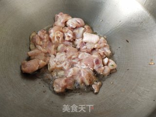 香菇焖鸡腿的做法步骤：7