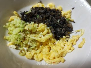 韭菜鸡蛋虾仁水饺的做法步骤：7