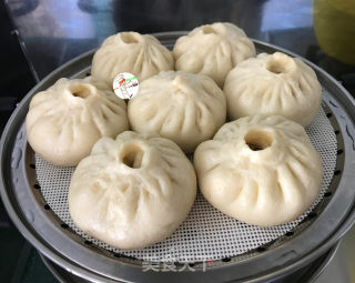 香辣白菜粉丝包子的做法步骤：15