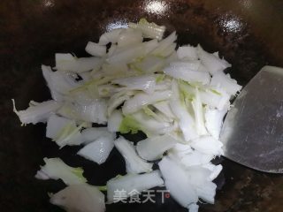 手撕白菜的做法步骤：2