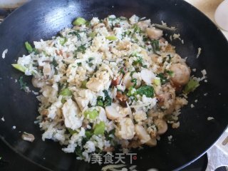 咸肉芥菜芋艿炒饭的做法步骤：11