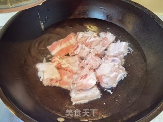 排骨炖黄金勾豆角的做法步骤：3