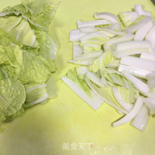 牛筋腐竹煲白菜的做法步骤：2