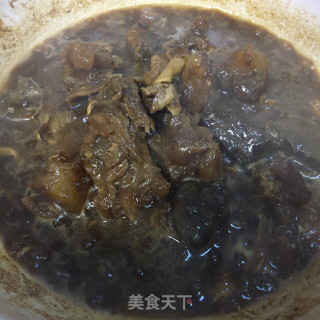 牛筋腐竹煲白菜的做法步骤：4