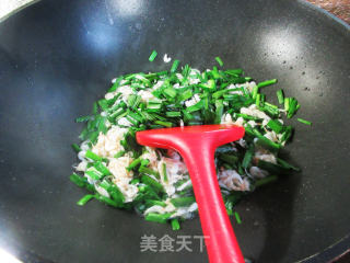 韭菜炒白虾米的做法步骤：4
