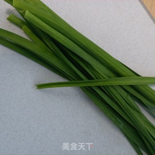 蒜香肉馅饼的做法步骤：3