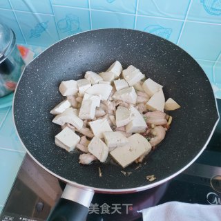 白菜炖豆腐的做法步骤：4