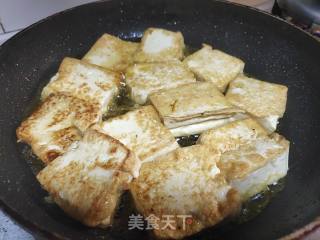 豆腐焖昂刺鱼的做法步骤：3