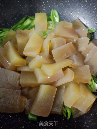 素炒魔芋的做法步骤：4