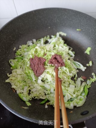 “白菜”虾酱炒白菜的做法步骤：8