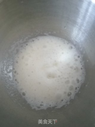香葱肉松戚风蛋糕的做法步骤：7