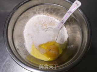 玉米面发糕的做法步骤：1