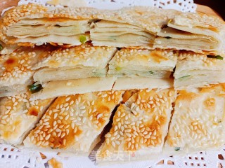 葱花千层饼的做法步骤：18