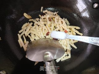 酸辣藕丝的做法步骤：7