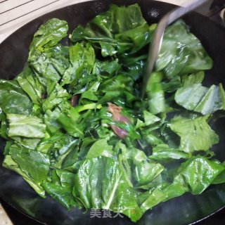 腊肉炒芥兰的做法步骤：7