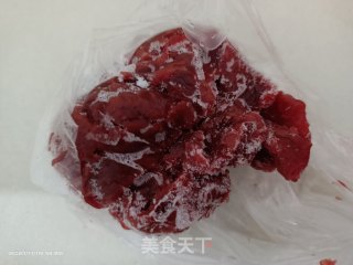 萝卜牛肉汤的做法步骤：2