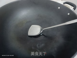 爆炒猪小肠的做法步骤：3