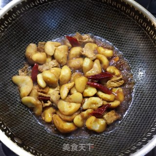 肉片炒菱角的做法步骤：6