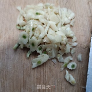 蒜香荷包蛋的做法步骤：1
