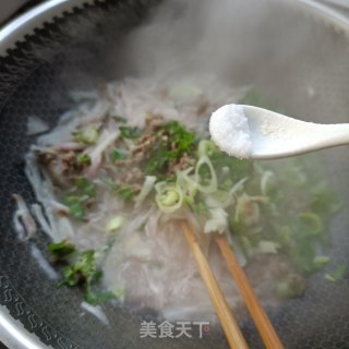 水萝卜羊排汤的做法步骤：10