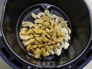 空气炸锅烤面筋的做法步骤：3