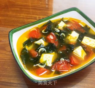 番茄裙带豆腐汤的做法