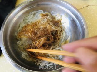 红烧肉白菜炖粉条的做法步骤：4