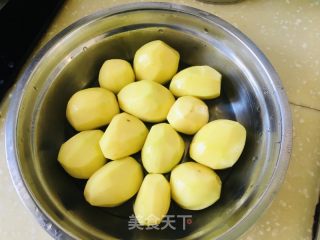 红烧肉白菜炖粉条的做法步骤：2