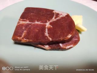 香煎牛排的做法步骤：1