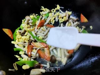 时蔬小炒的做法步骤：8