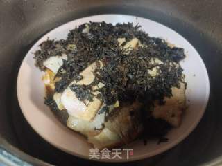 梅干菜扣肉的做法步骤：7