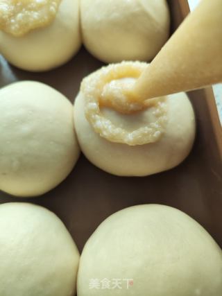 椰蓉酱小餐包的做法步骤：12
