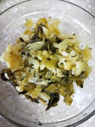 笋干酸菜炖肉的做法步骤：5